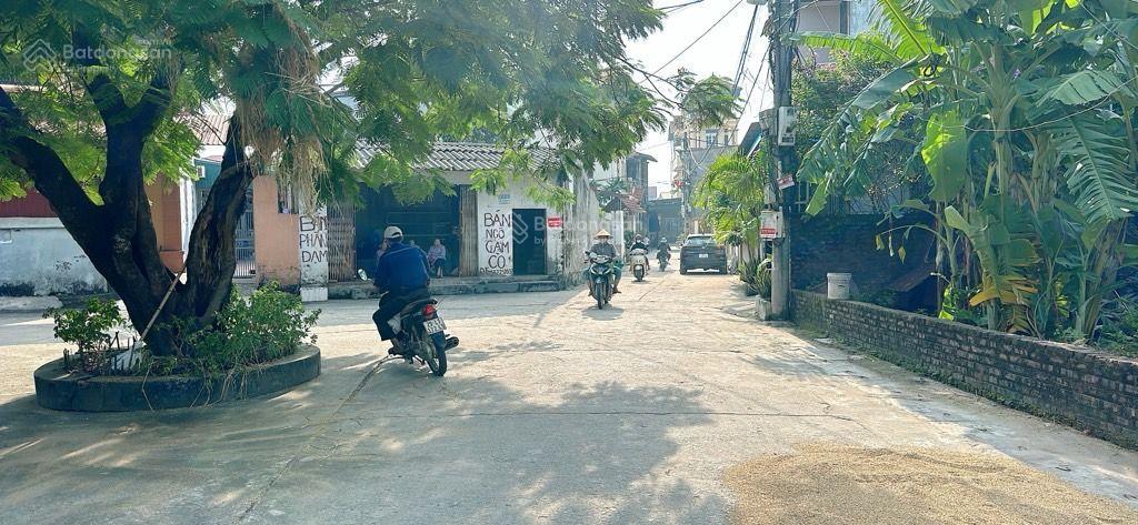 Bán rẻ, đất 2 mặt tiền không có lô thứ 2... mua nhanh. bán nhanh, thanh lâm, mê linh