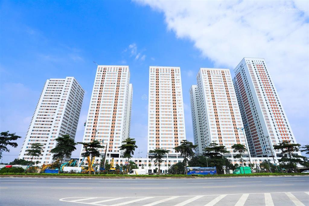 Giá "mềm" hơn so với khu vực lân cận