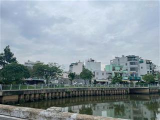 Siêu hiếm  đất vàng view kênh hoàng sa, quận 3