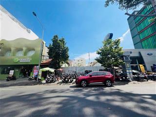 Bán đất trống có sẵn ctxd 3 hầm + 12 tầng giá 600 tỷ  0937 921 ***