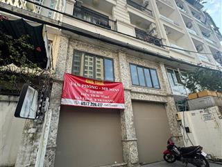 Bán tòa nhà 6 tầng đang cho thuê 25 phòng chdv phường 22 bình thạnh. dòng tiền 200tr/th