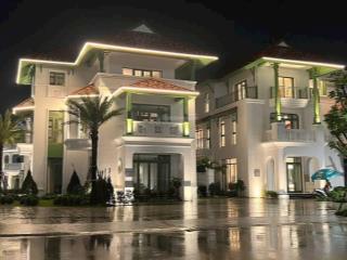 Chính chủ cần cần biệt thự song lập 200m2, biệt thự có hầm giá chỉ 1x tỷ