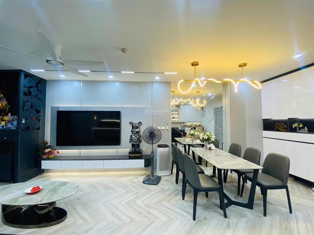 Cho thuê căn hộ 3pn, 2wc, căn góc 120m2 tại stellar garden, 23 triệu full đồ đẹp,  0565 313 ***