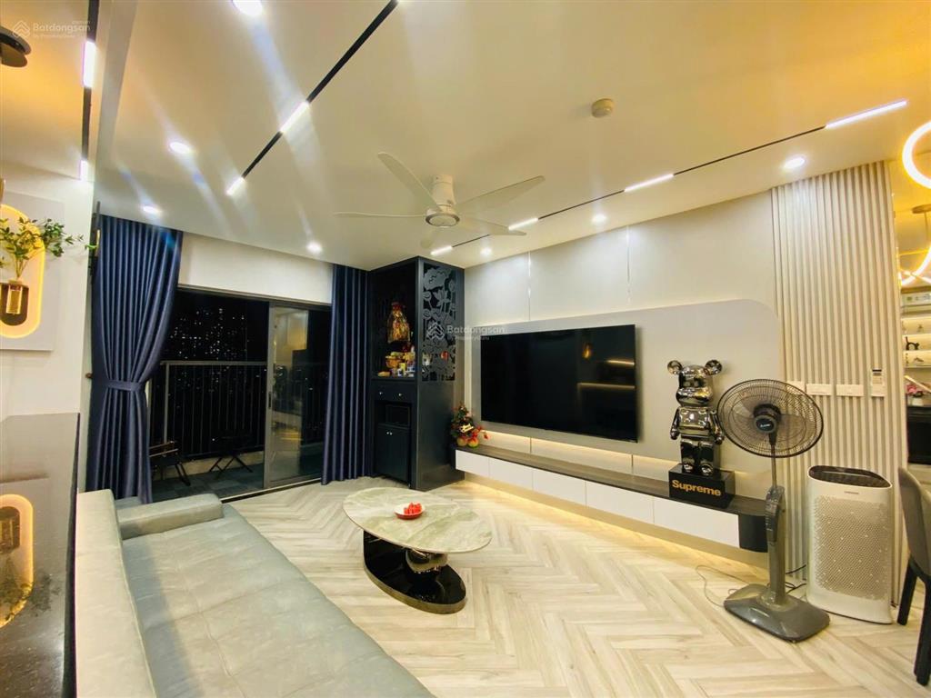 Cho thuê căn hộ 3pn, 2wc, căn góc 120m2 tại stellar garden, 23 triệu full đồ đẹp,  0565 313 ***
