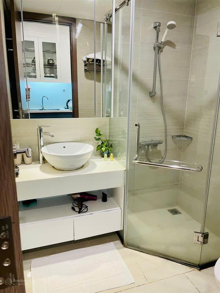 Hot! duy nhất cho thuê căn 1 ngủ 1 khách giá rẻ nhất thị trường full nội thất giá 9tr