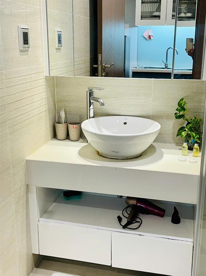 Hot! duy nhất cho thuê căn 1 ngủ 1 khách giá rẻ nhất thị trường full nội thất giá 9tr
