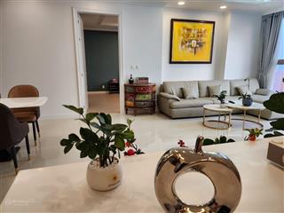 Cho thuê gấp chung cư lancaster hà nội  20 núi trúc,162m2,3pn,đủ đồ, giá thỏa thuận. 0399 282 ***
