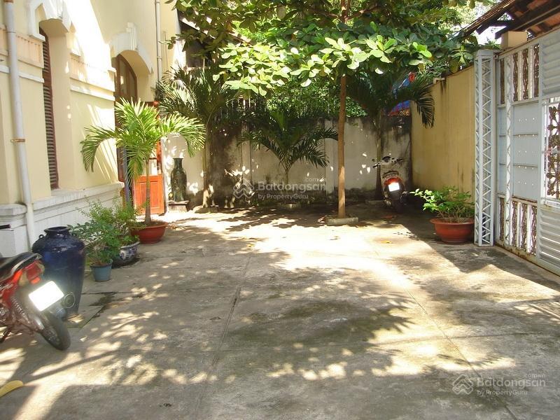 Bán khuôn mt pasteur p6 q3 diện tích 300m2 sẵn hđt 182,21 tr/th tiện xây hầm 7 tầng 95 tỷ tl