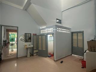 Góc 2 mt lê văn sỹ q.3  dt khủng 215m2 (12m x 18m) tiện xây chdv  giá chỉ hơn 100tr/m2 còn tl
