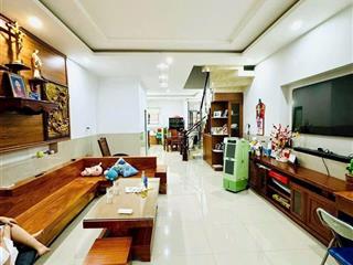 Bán nhà lầu đẹp , căn góc rất đẹp , đường 6m