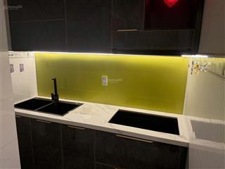 Cho thuê nhà nguyên căn mới đẹp 2pn 2wc trệt lầu lửng p15 q8 vào ở ngay