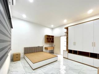 Bán nhà tây hồ 50m2, 5 tầng, nhỉnh 8 tỷ ngõ thông nhà cực thoáng