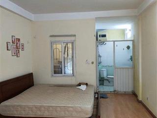 Cho thuê nhà nguyên căn ngõ 260 đường Cầu Giấy, Hà Nội 30m x 5T, 3 ngủ giá 11.5 triệu