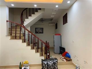 Cho thuê nhà ngõ 199 đường Hồ Tùng Mậu, Nam Từ Liêm 45m x 4T, 4 ngủ giá 14 triệu