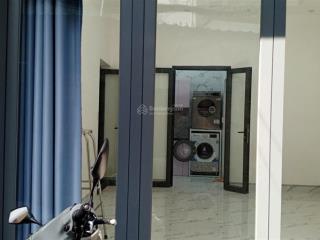 Bán căn hộ mini nằm trong hẻm 8m đường lê văn sỹ, chợ nguyễn văn trỗi, quận 3, có giấy tờ đầy đủ