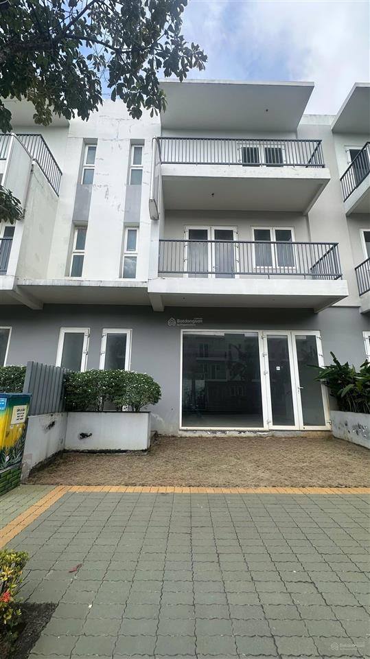 Cho thuê shophouse tại dragon village, 5 triệu vnd, 105m2, 3pn, 3 tầng