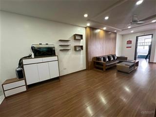 Anh chị chuyển vào nam cần chuyển nhượng lại căn hộ 3pn view hồ yên sở cạnh hồng hà