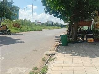 Bán lô đất mặt tiền đường nguyễn văn kỉnh da phú nhuận vị trí cực đẹp đường 20 m