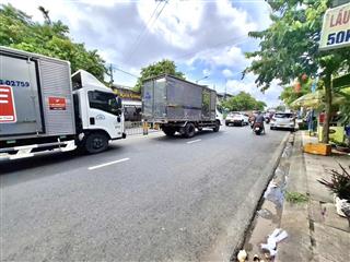 Mt kênh tân hoá, ngã tư hoà bình, 42m2, 2 tầng