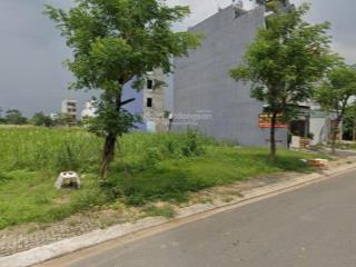 Cơ hội đầu tư cực hot  ngay kdc phong phú 4