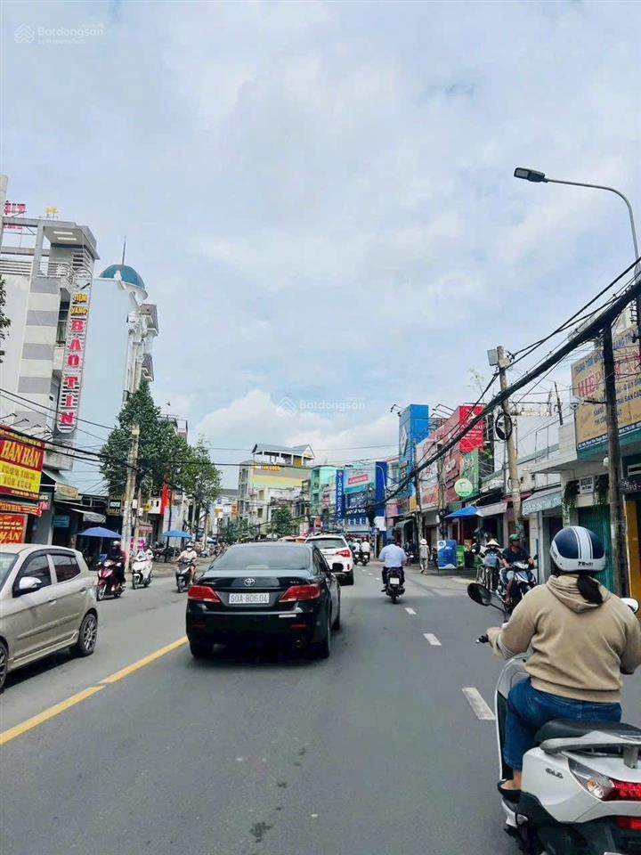 Hàng ngộp cắt lỗ ngay trường thcs phú thạnh, ngay sát nút vđ3 lô 209m2 giá 2 tỷ3