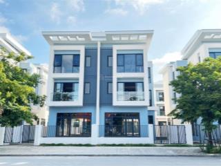 Chính chủ cần bán căn biệt thự 198m2, hướng đông nam, mt 9m, gần vườn hoa, giá rẻ nhất. đã có sổ