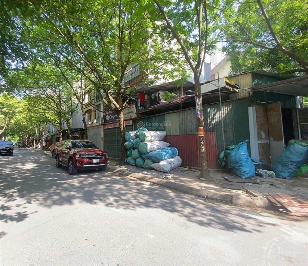 Tôi chính chủ cần bán nhà liền kề xa la