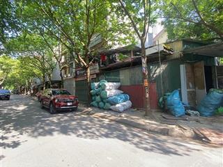 Tôi chính chủ cần bán nhà liền kề xa la