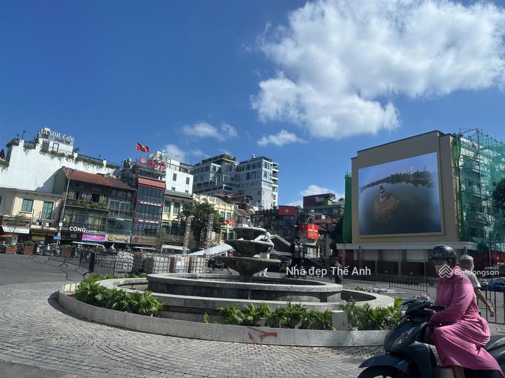 Thật 100%! viên kim cương xanh duy nhất! mặt phố hàng ngang, hàng đào 165m2, mt gần 6m, 412 tỷ