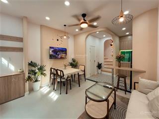 Nhà đẹp full nội thất tại q3, 3 tầng, 2pn, 2wc 4,85 tỷ