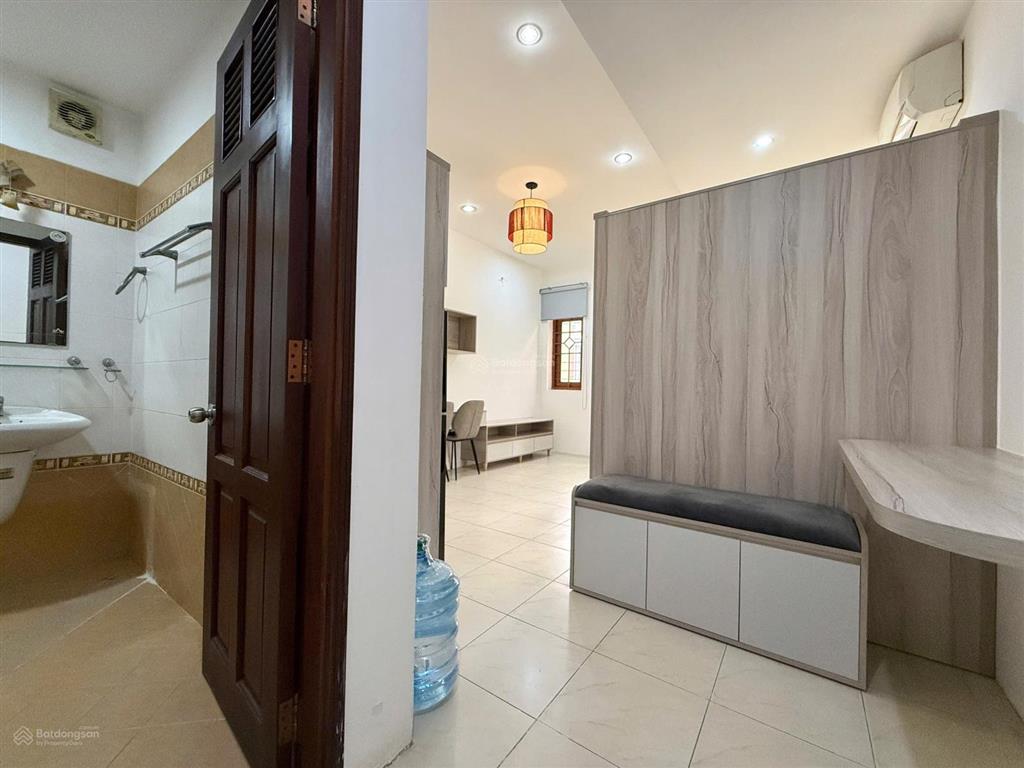 Cho thuê nhà trọ 25m2 tại cách mạng tháng tám, 5,3 triệu