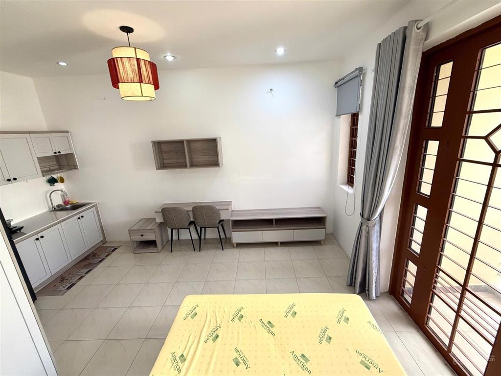 Cho thuê nhà trọ 25m2 tại cách mạng tháng tám, 5,3 triệu