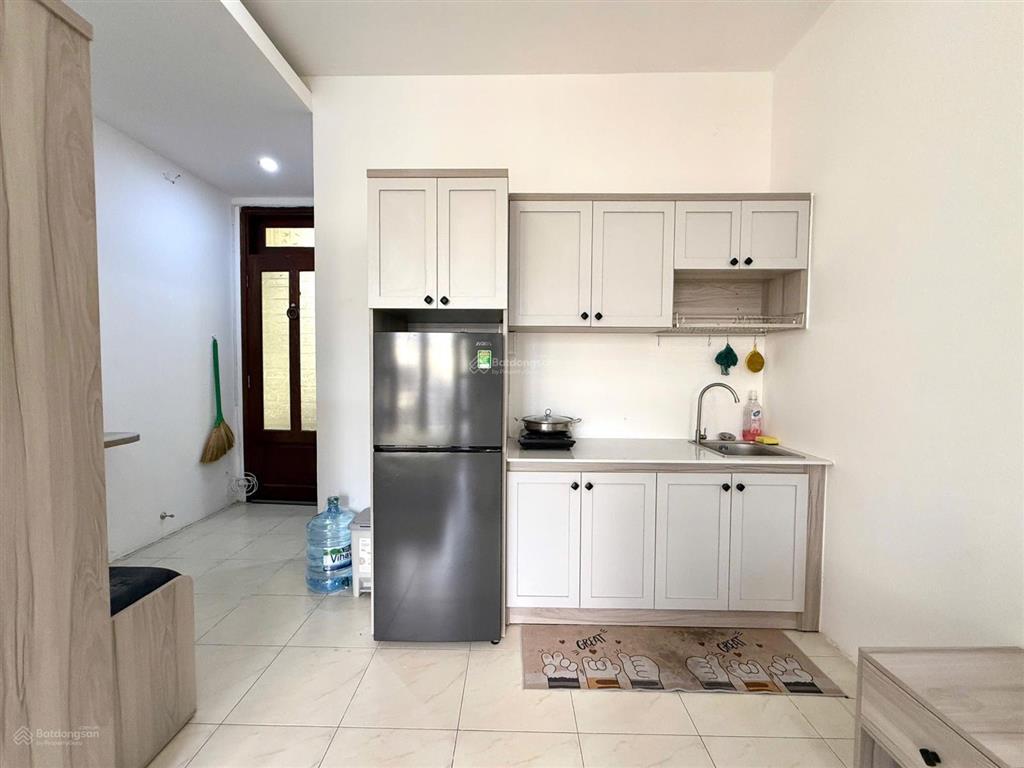 Cho thuê nhà trọ 25m2 tại cách mạng tháng tám, 5,3 triệu