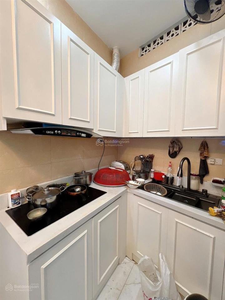 Hiếm! phố quán thánh, lô góc 3 nhà ra mặt phố, oto tránh, nhà thoáng sáng, 25m2*4t tặng nt hiện đại