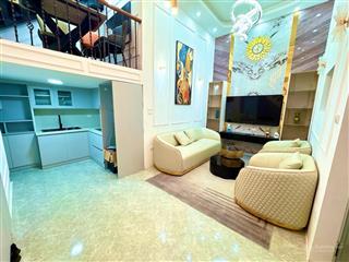 Bán nhà ngọc khánh, căn góc, ngõ thông, trước nhà rộng thoáng sáng, ngõ bagac, nội thất xịn 30m*6t