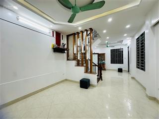 Bán nhà thuỵ khuê, 3 mặt thoáng, gần phố, nfox thông, trước nhà rộng thoáng, dân xây 50m*6t full nt