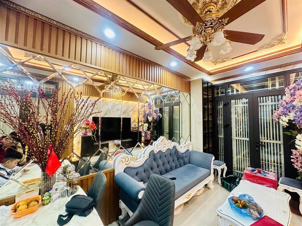 Bán nhà phố phúc xá, ba đình, lô góc, ngõ thông 10m oto tránh, dân xây 30m2*5t, tặng full nt xịn