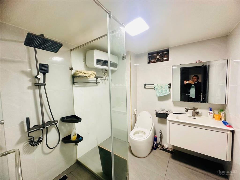 Bán nhà phố phúc xá, ba đình, lô góc, ngõ thông 10m oto tránh, dân xây 30m2*5t, tặng full nt xịn