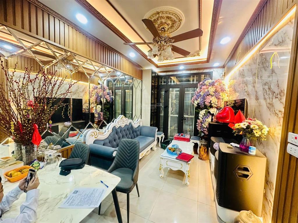 Bán nhà phố phúc xá, ba đình, lô góc, ngõ thông 10m oto tránh, dân xây 30m2*5t, tặng full nt xịn