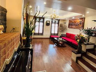 Bán nhà thuỵ khuê, 20m ra oto, ngõ thông trước nhà rộng thoáng sáng, dân xây 36m*6t tặng full nt