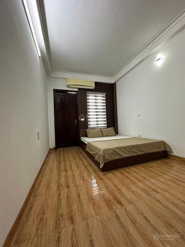 Siêu phẩm đội cấn, ngõ rộng bagac tránh, dân xây, mặt tiền rộng kd đỉnh, 35m*5t, full nt về ở ngay.