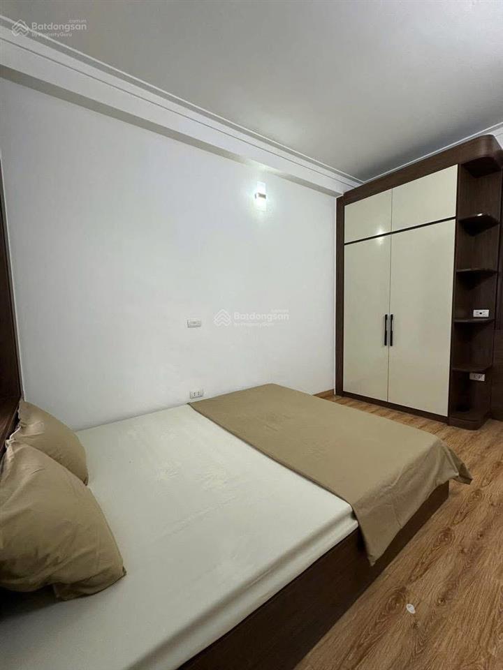 Siêu phẩm đội cấn, ngõ rộng bagac tránh, dân xây, mặt tiền rộng kd đỉnh, 35m*5t, full nt về ở ngay.