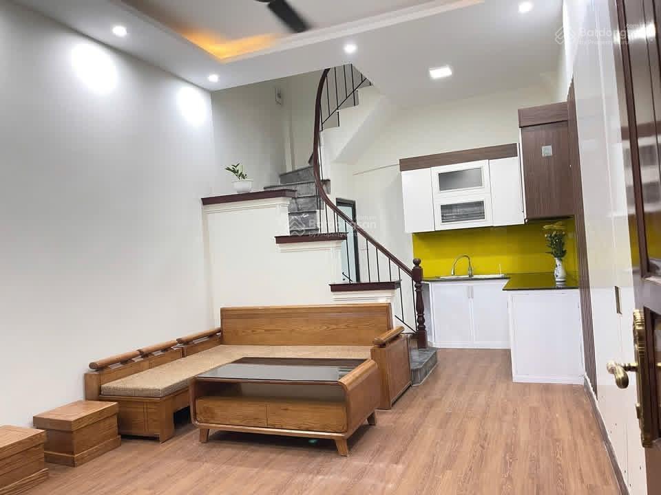 Bán nhà an dương, 10m ra ô tô, ngõ thông ba gác, góc thoáng, dân xây 33m2*5t, full nội thất ở ngay