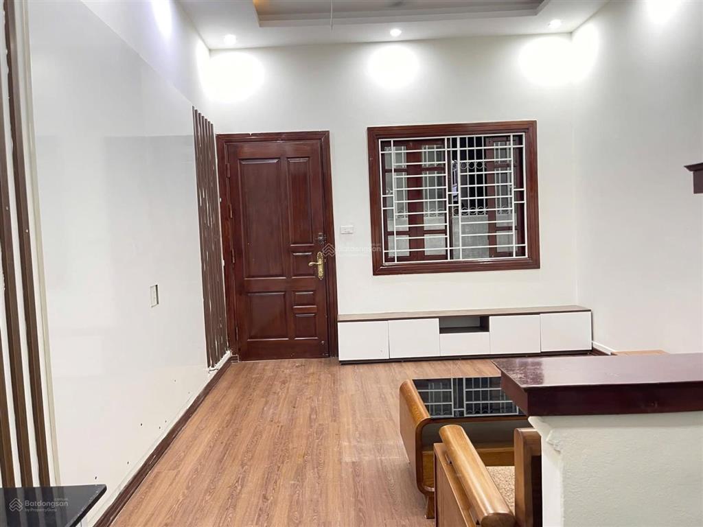 Bán nhà an dương, 10m ra ô tô, ngõ thông ba gác, góc thoáng, dân xây 33m2*5t, full nội thất ở ngay