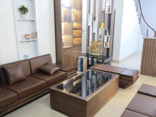 Nhà phố nguyễn hoàng  56m2  9tỷ1  ô tô đỗ cổng  nở hậu  nhà đẹp thoáng  full nội thất