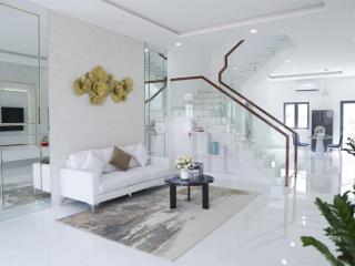 Bán nhà 1 trệt 1 lầu  bến cát bình dương  giá 2,44 tỷ