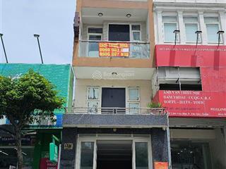 Cho thuê nhà mặt tiền quận 7 đường lâm văn bền 68m2