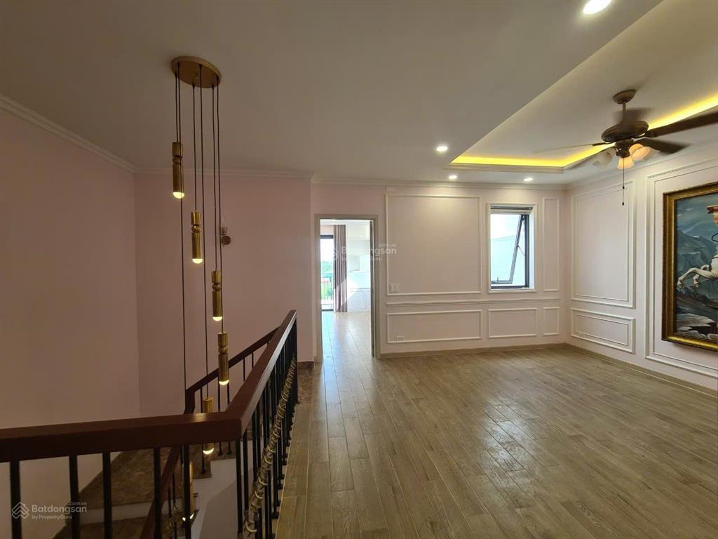 Cho thuê nhà phố q7 kdc him lam 119m2, chỉ 35 triệu.  0909 127 ***