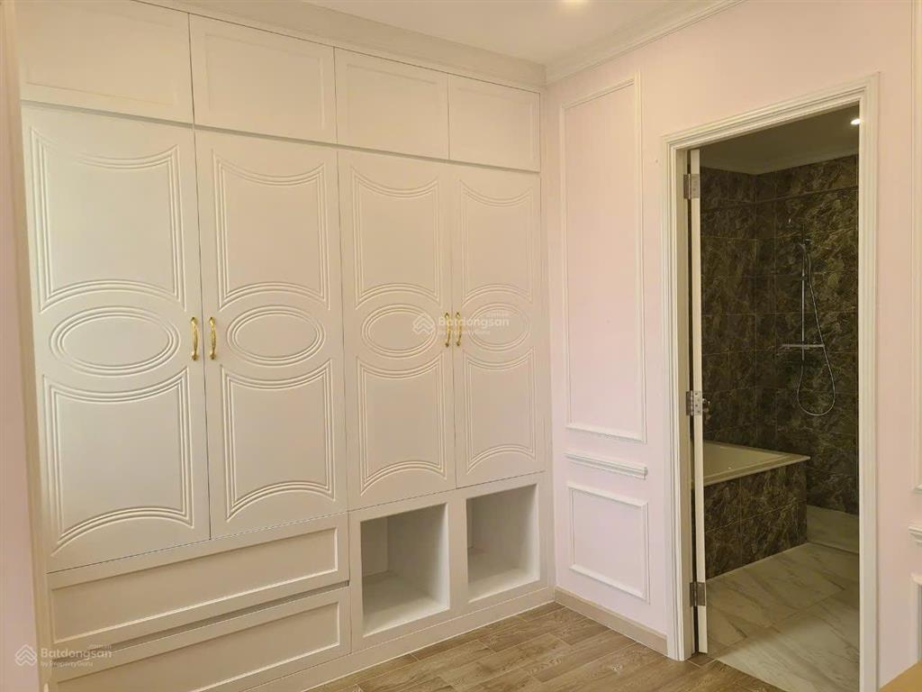 Cho thuê nhà phố q7 kdc him lam 119m2, chỉ 35 triệu.  0909 127 ***