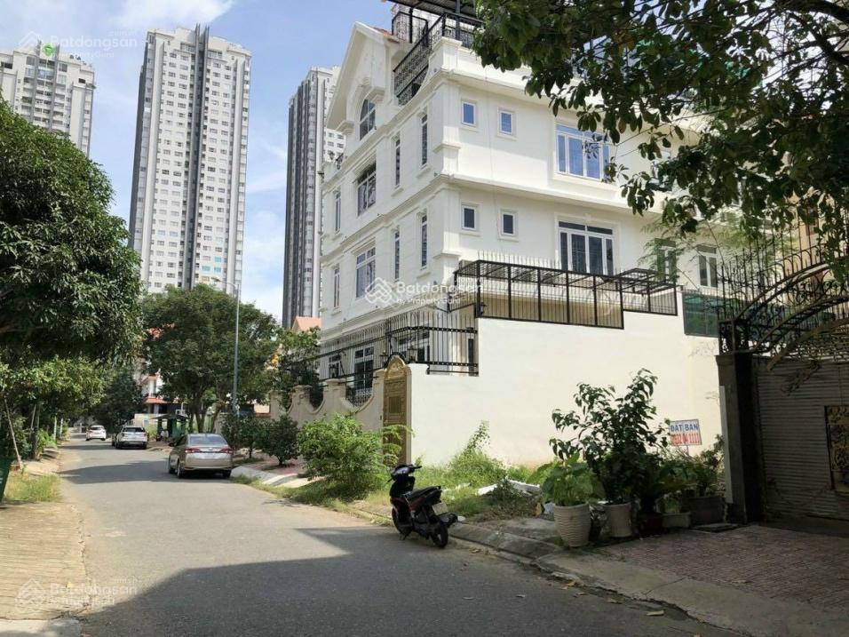 Gấp bán nhà mặt tiền kdc him lam q7, giá 17 tỷ 5x18, 19 tỷ 5x20m, có nội thất, giáp phú mỹ hưng.